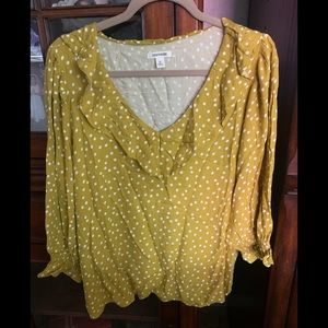 Cute Summer Blouse NWT